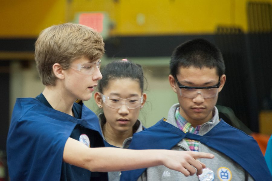 Robotics Teams Motivate, Inspire, and Think at Qualifier