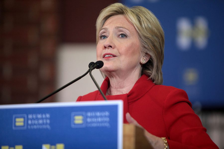 Hillary Clintons concession speech seeks to unite