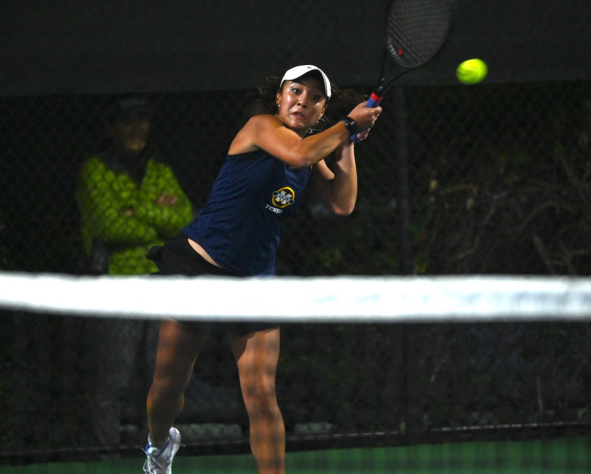 Klugman+returns+a+ball+during+her+match+at+CCS+Finals+at+The+Bay+Club+in+Los+Gatos.+Photo+courtesy+of+Pam+McKenney.%0A