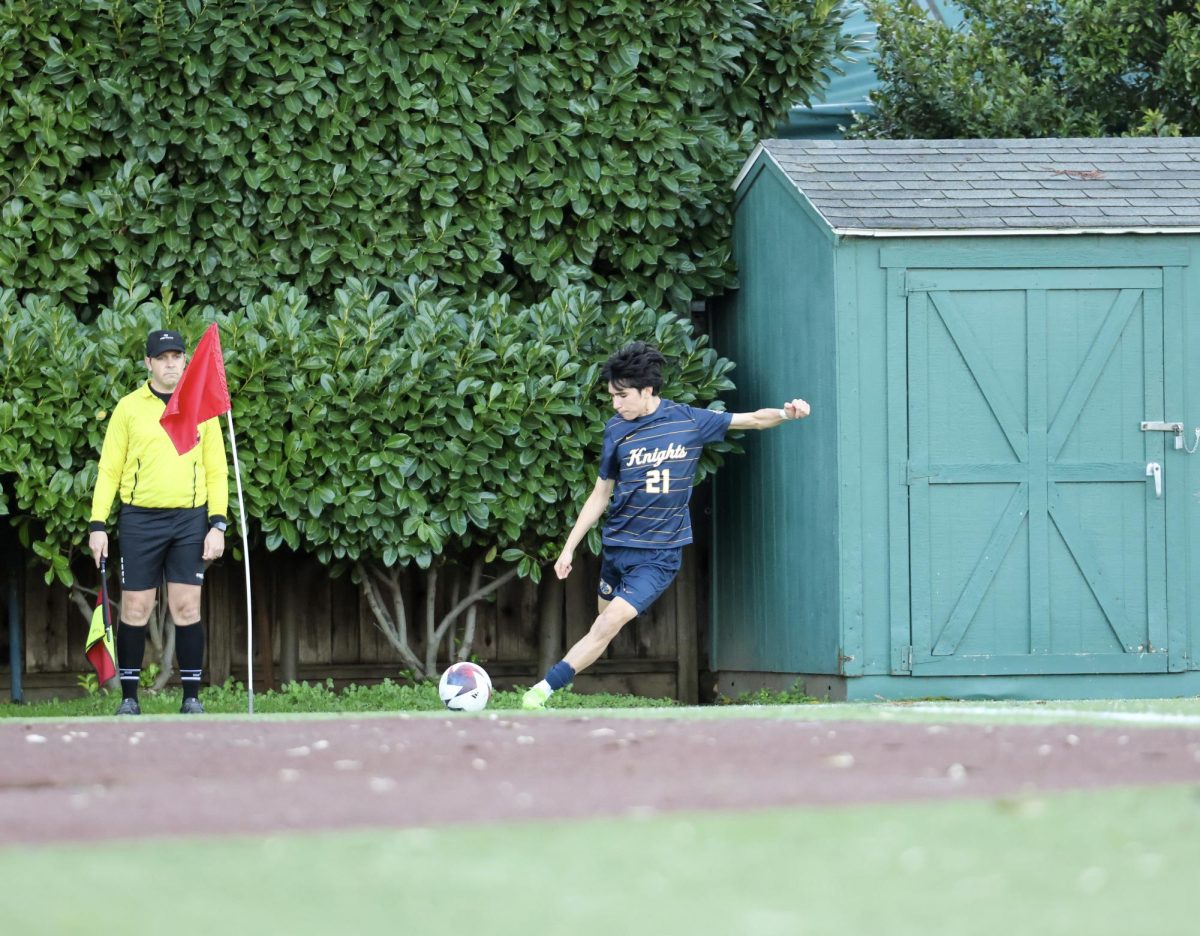 Menlo Boys Soccer Beats Woodside Priory 3-1